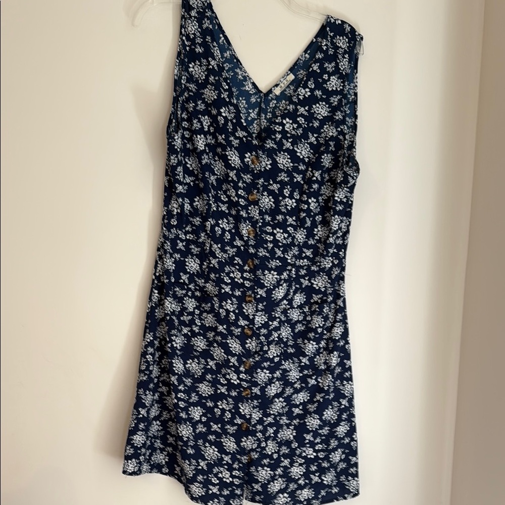 Blue Sleeveless V-Neck Sundress